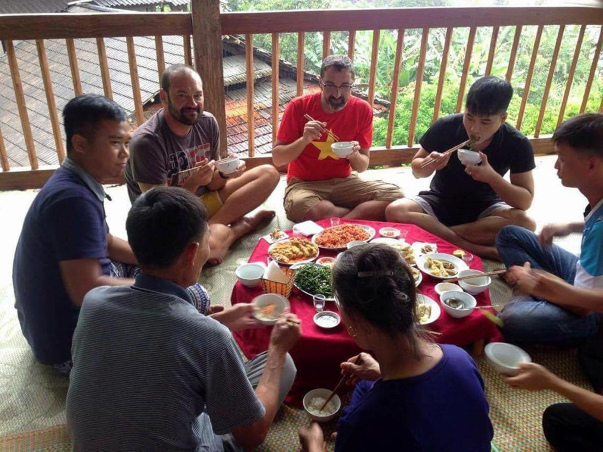 Bac Kan Duy Tuyen Ba Be Homestay Free Bbq מראה חיצוני תמונה