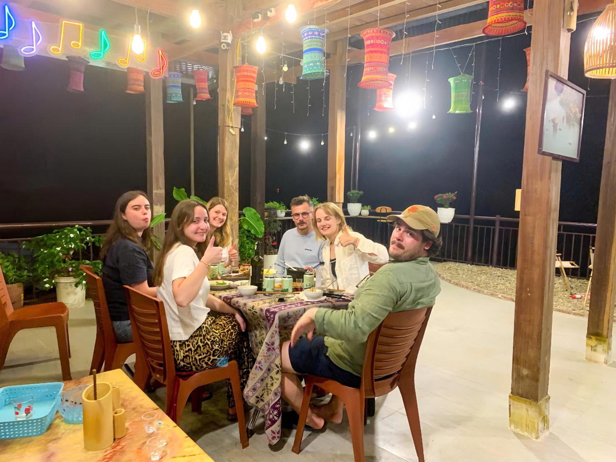 Bac Kan Duy Tuyen Ba Be Homestay Free Bbq מראה חיצוני תמונה